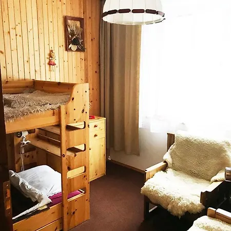 Dom Na Stoku Narciarskim