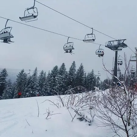 Dom Na Stoku Narciarskim *